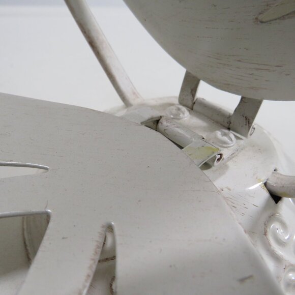 Tiered Tray Metal Heart Centerpiece, Victorian inspired - Picture 11 of 16